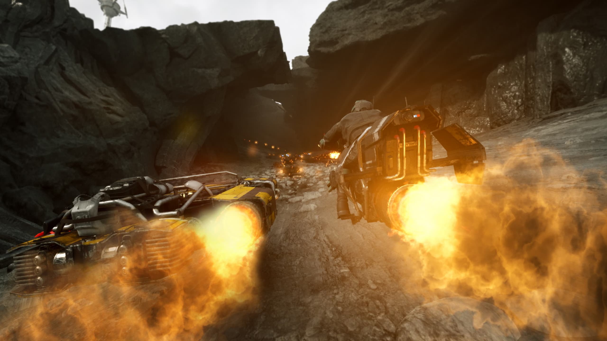 Course dans un canyon en feu